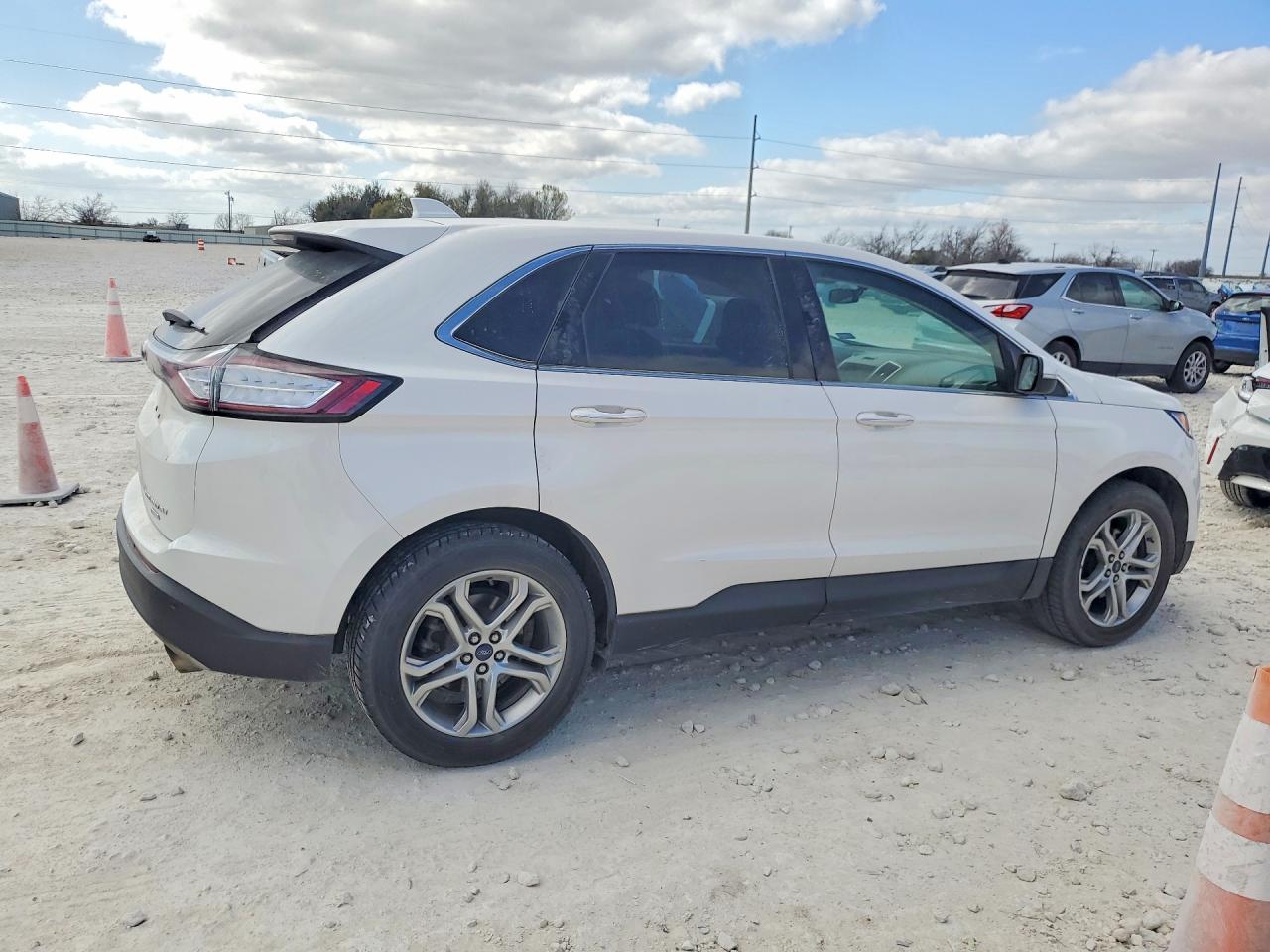 2018 FORD EDGE TITANIUM photo 3