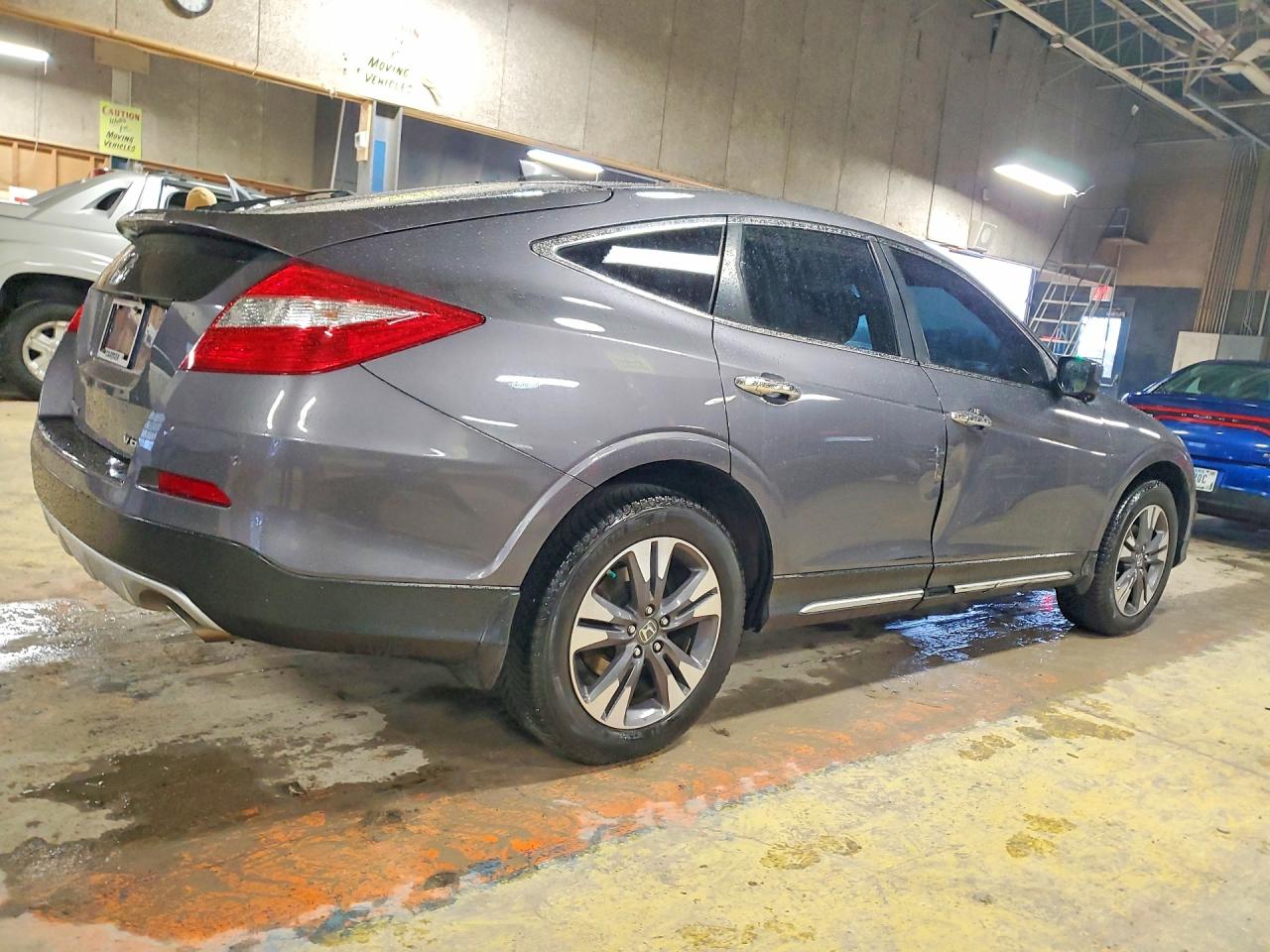 2015 HONDA CROSSTOUR EXL photo 7