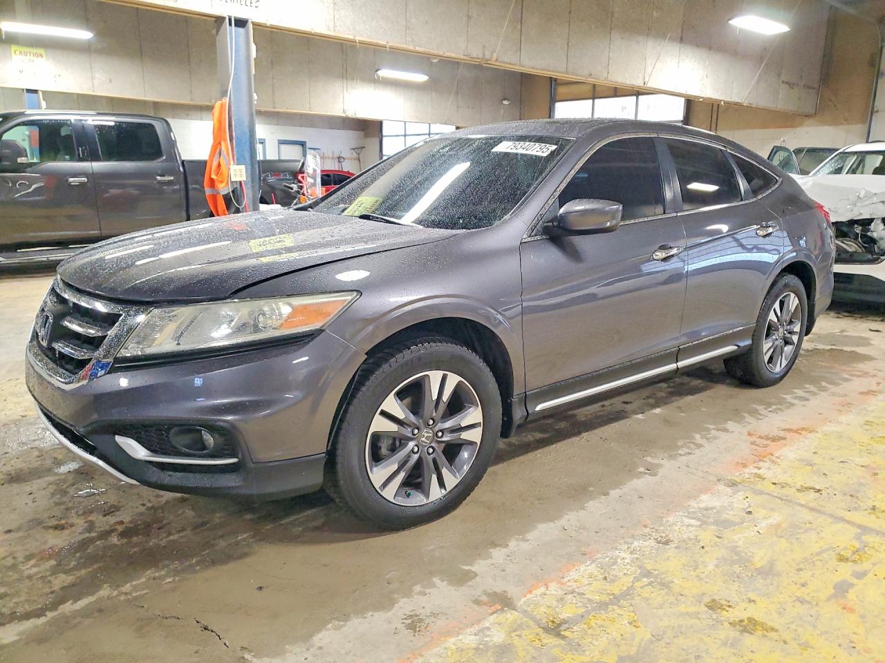 2015 HONDA CROSSTOUR