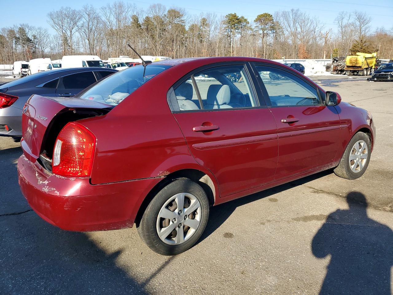 2010 HYUNDAI ACCENT photo 7
