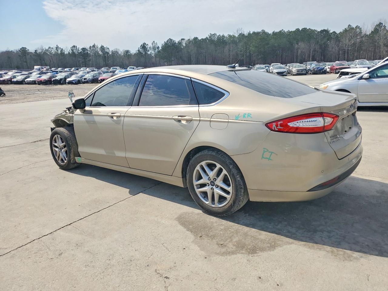 2016 FORD FUSION SE photo 4