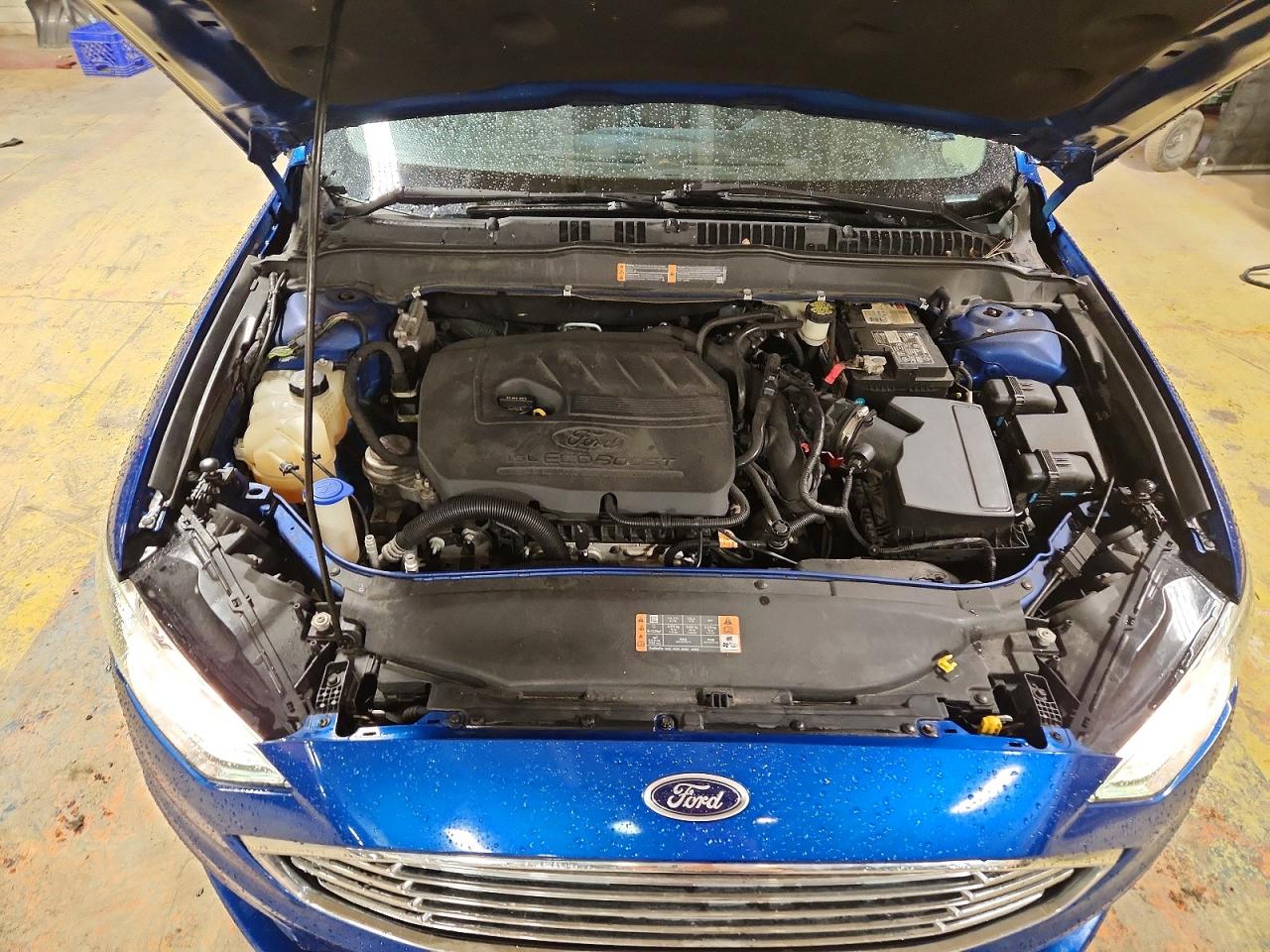 2017 FORD FUSION SE photo 11