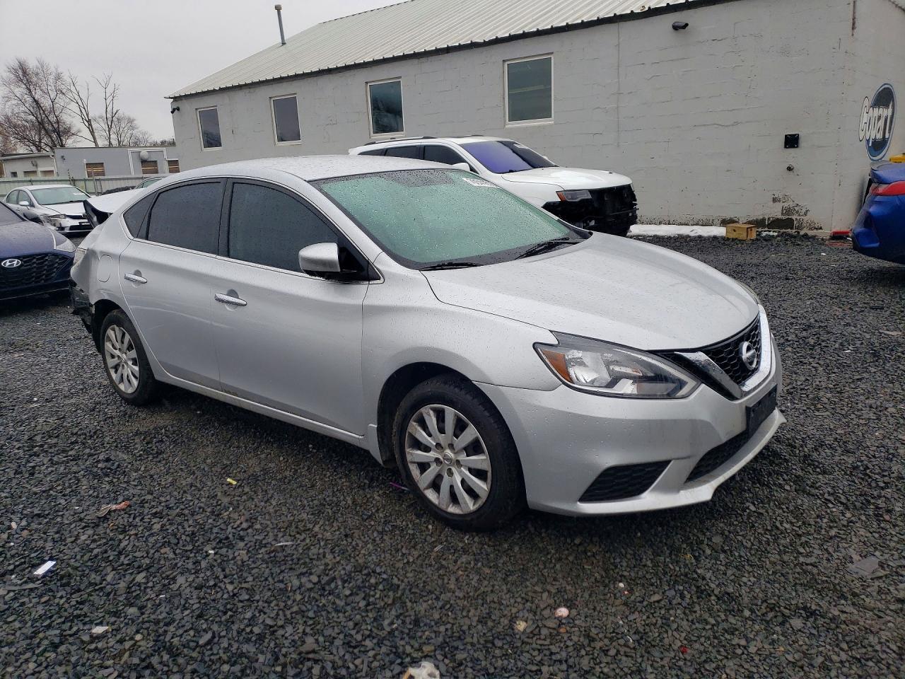 2018 NISSAN SENTRA S photo 7