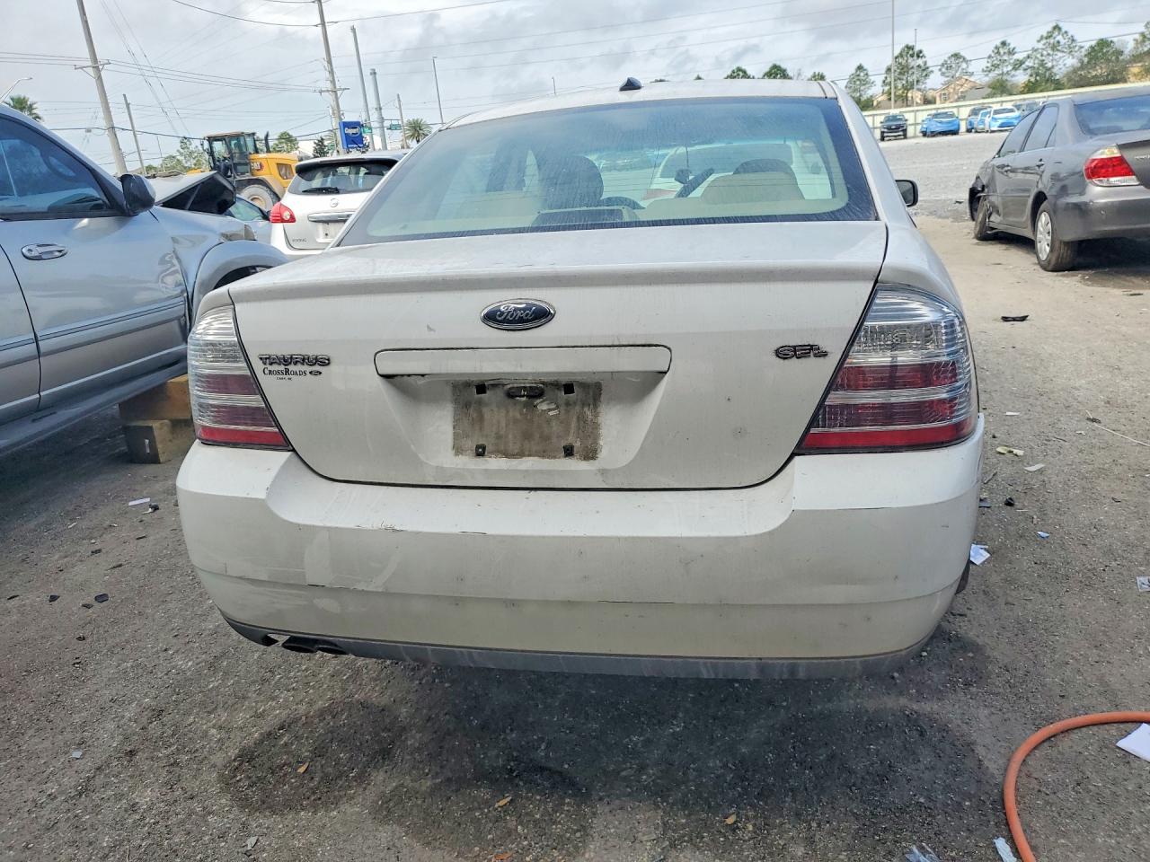 2008 FORD TAURUS SEL photo 11