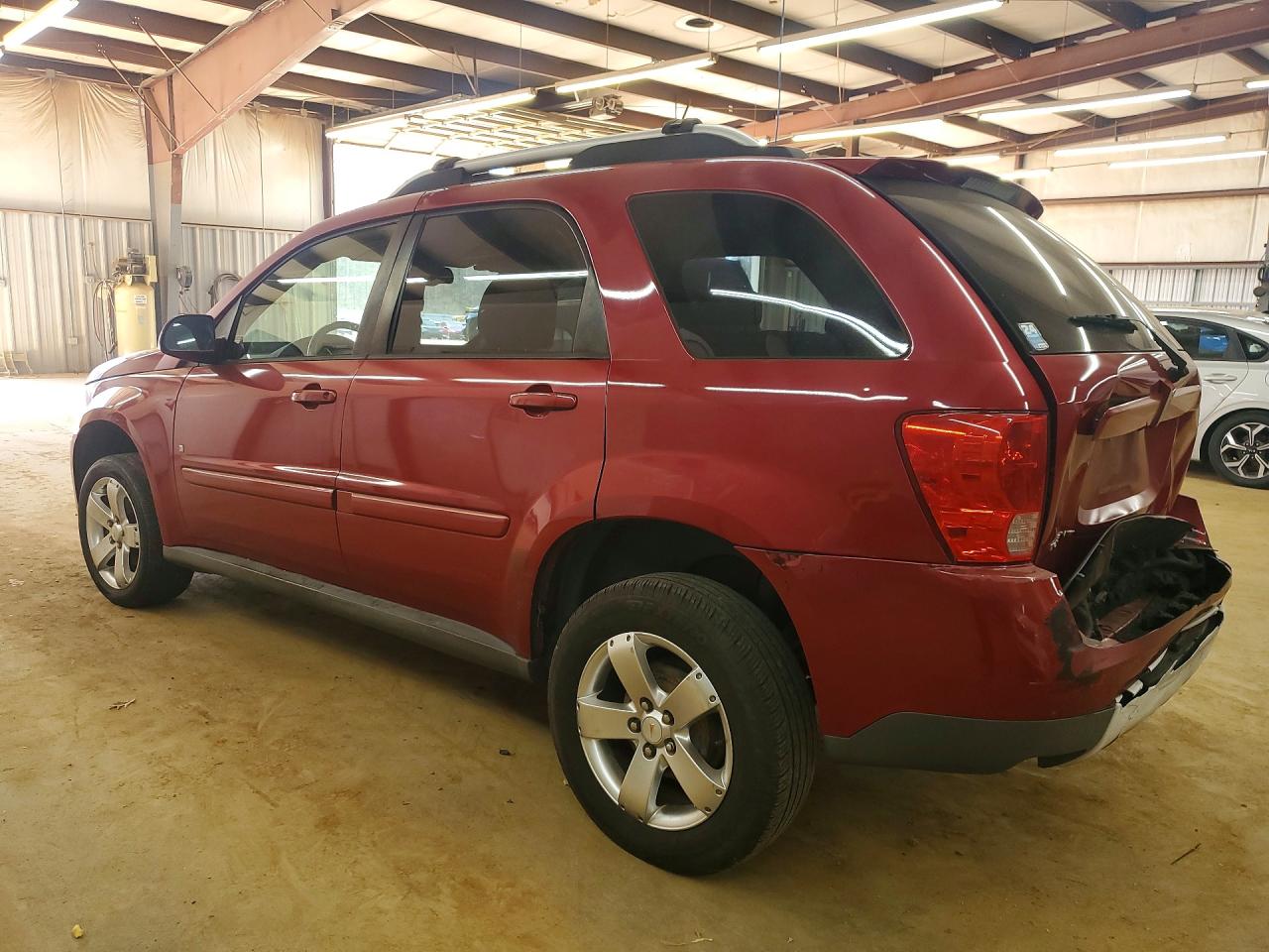 2006 PONTIAC TORRENT photo 2