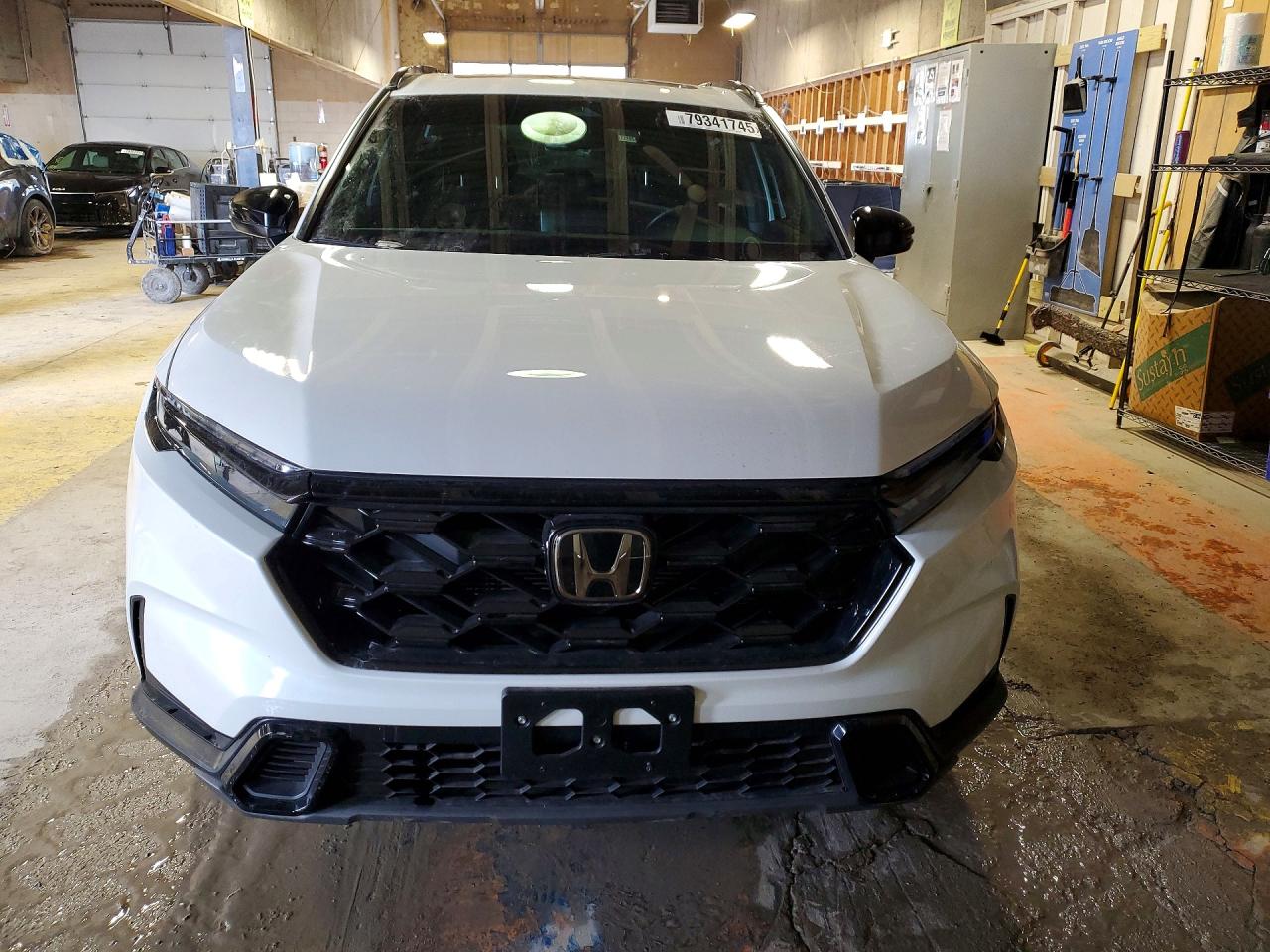 2025 HONDA CR-V SPORT photo 9