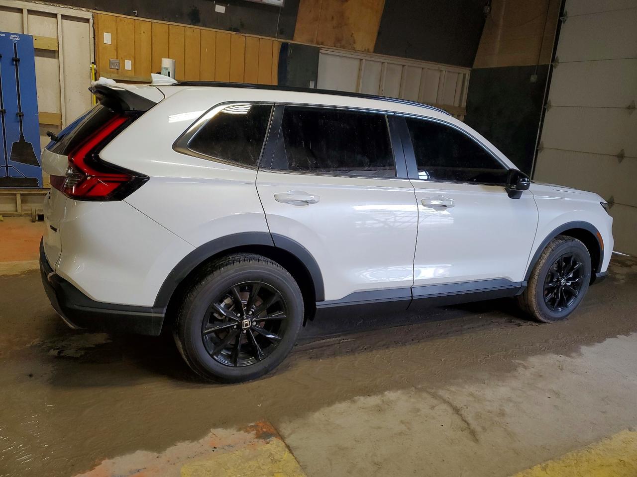 2025 HONDA CR-V SPORT photo 5