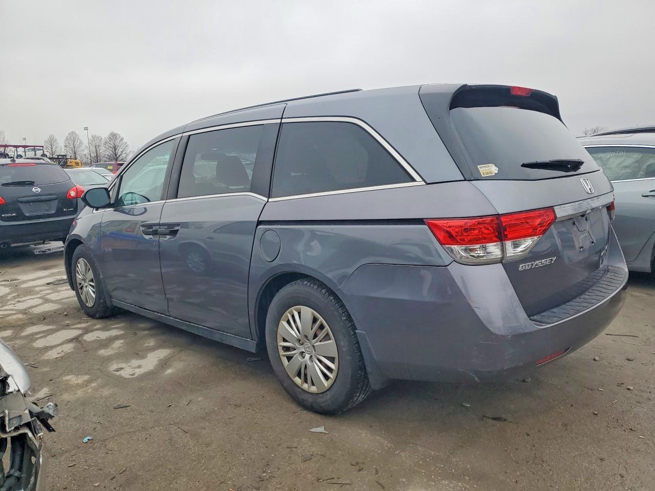 2014 HONDA ODYSSEY LX photo 4
