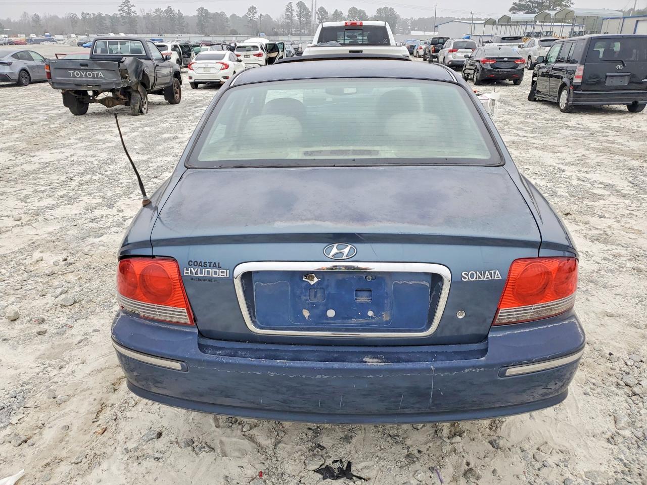 2005 HYUNDAI SONATA GLS photo 16