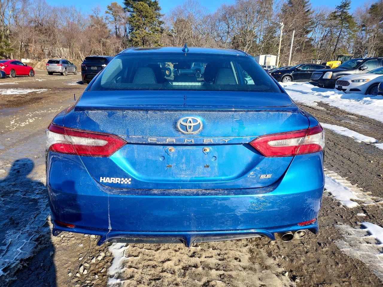 2019 TOYOTA CAMRY SE photo 11