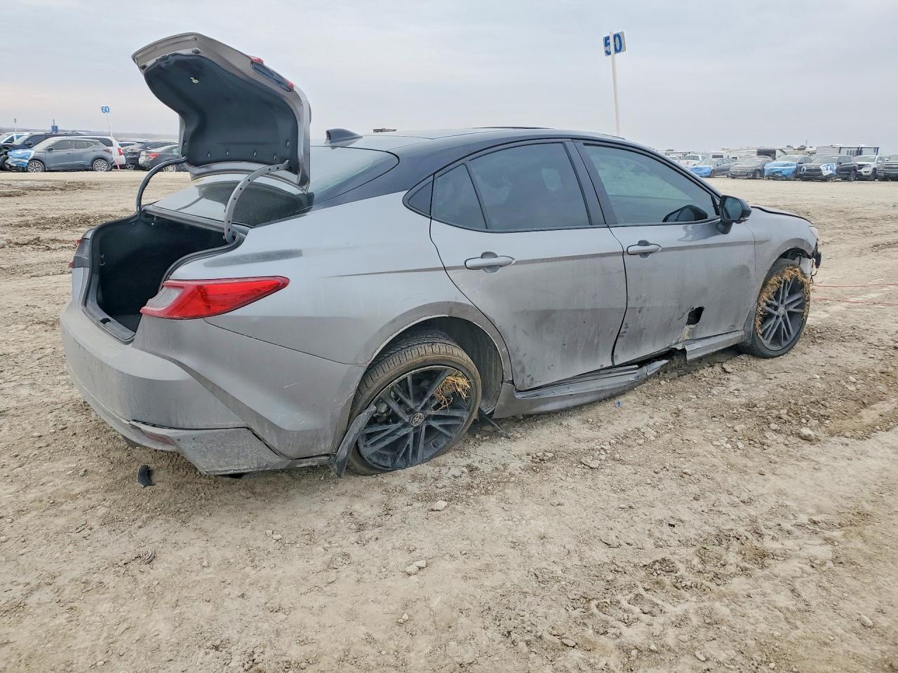 2025 TOYOTA CAMRY XSE photo 5