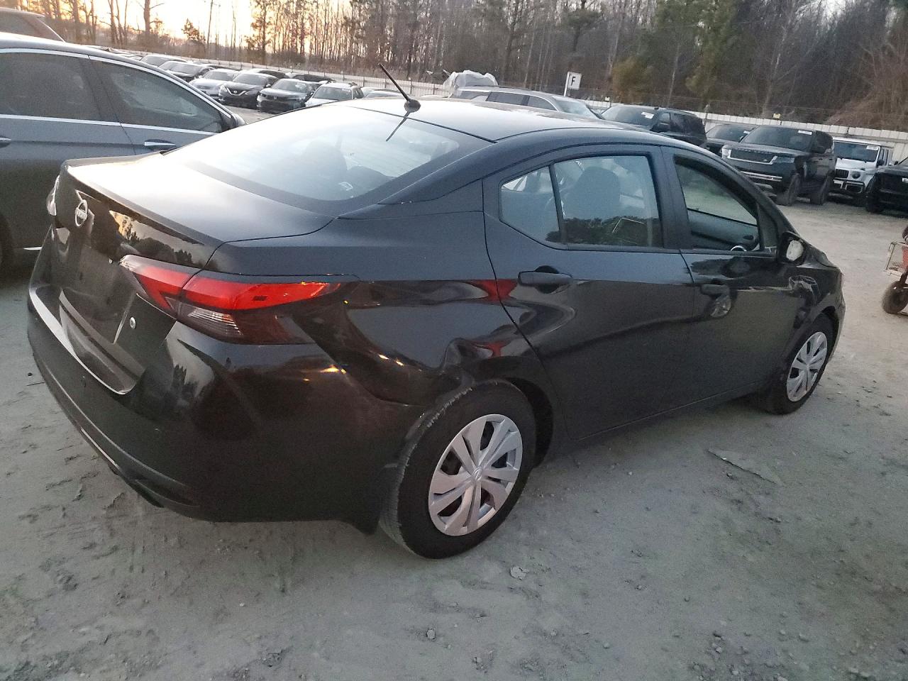2025 NISSAN VERSA S photo 3