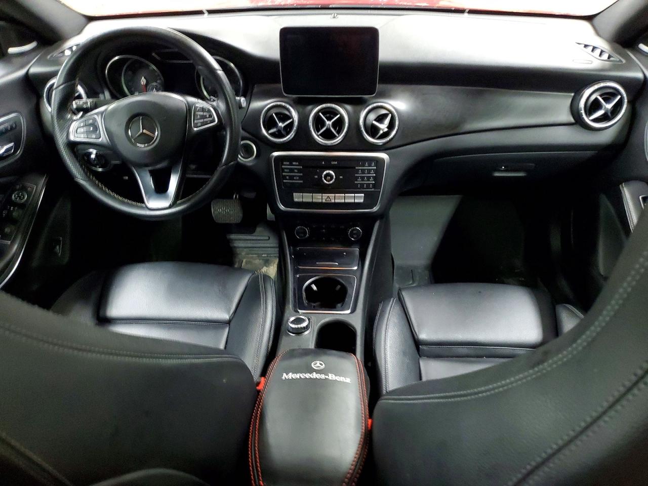2018 MERCEDES-BENZ CLA 250 4MATIC photo 8