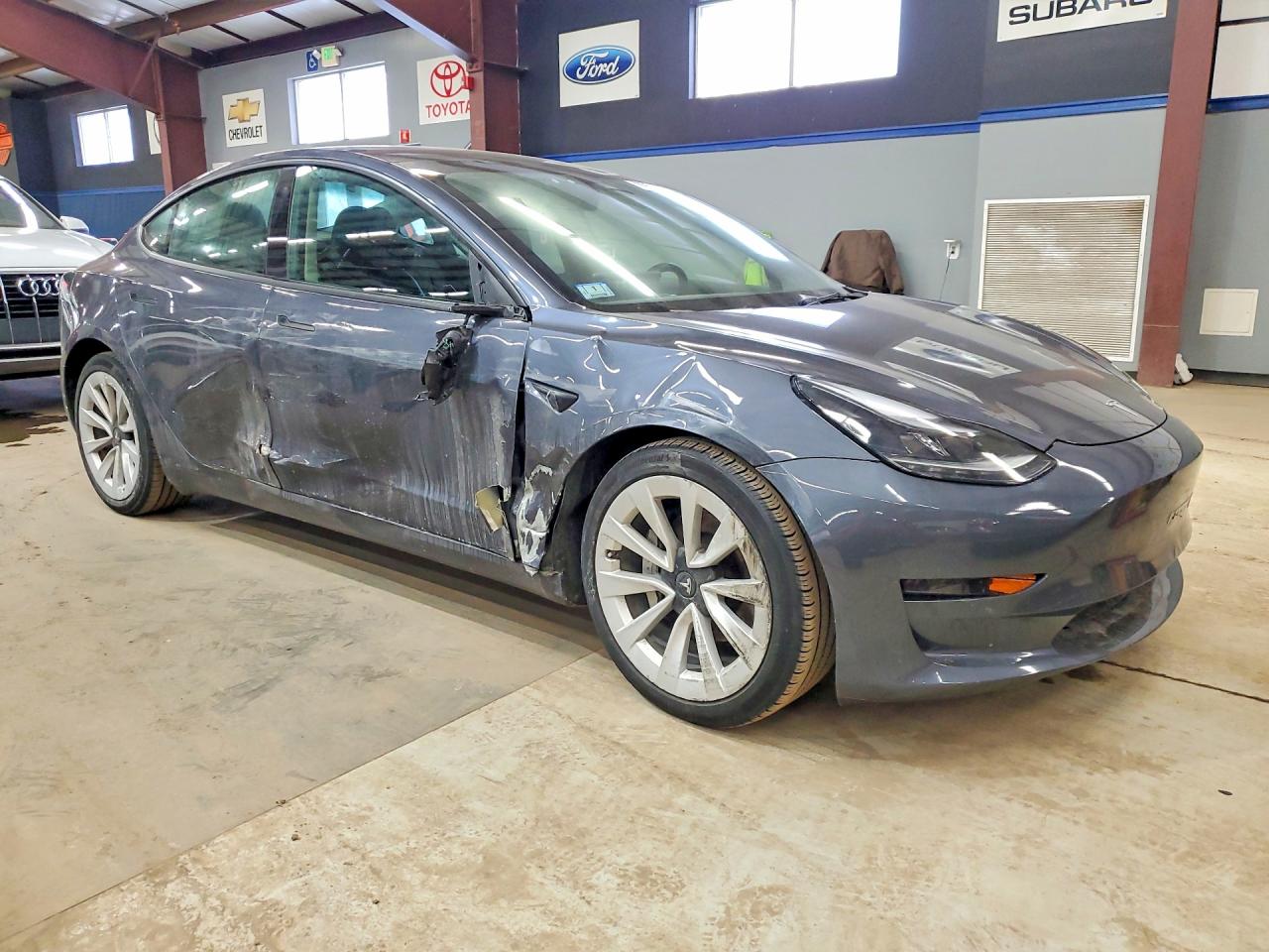 2023 TESLA MODEL 3 photo 4