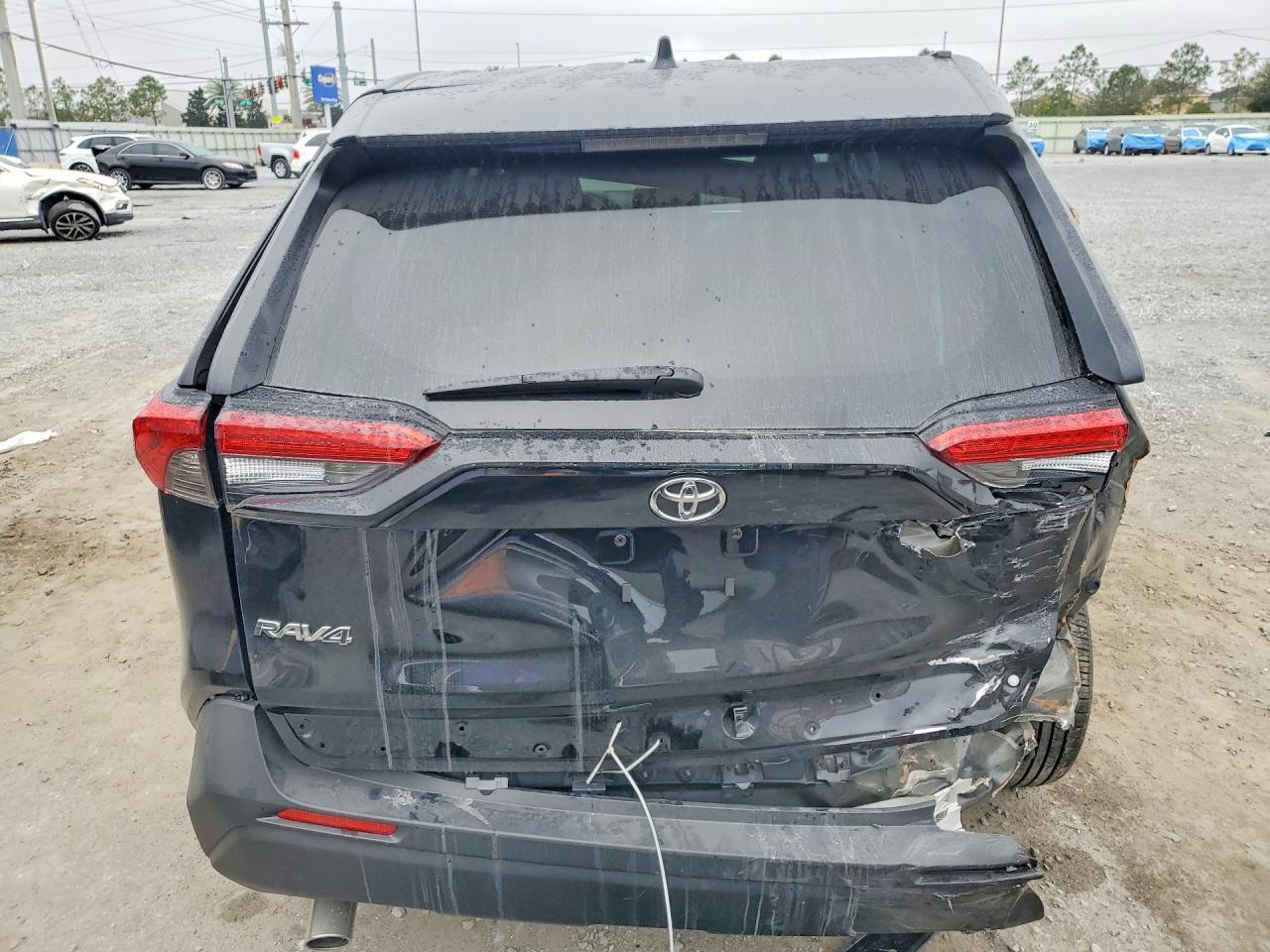 2025 TOYOTA RAV4 LE photo 16