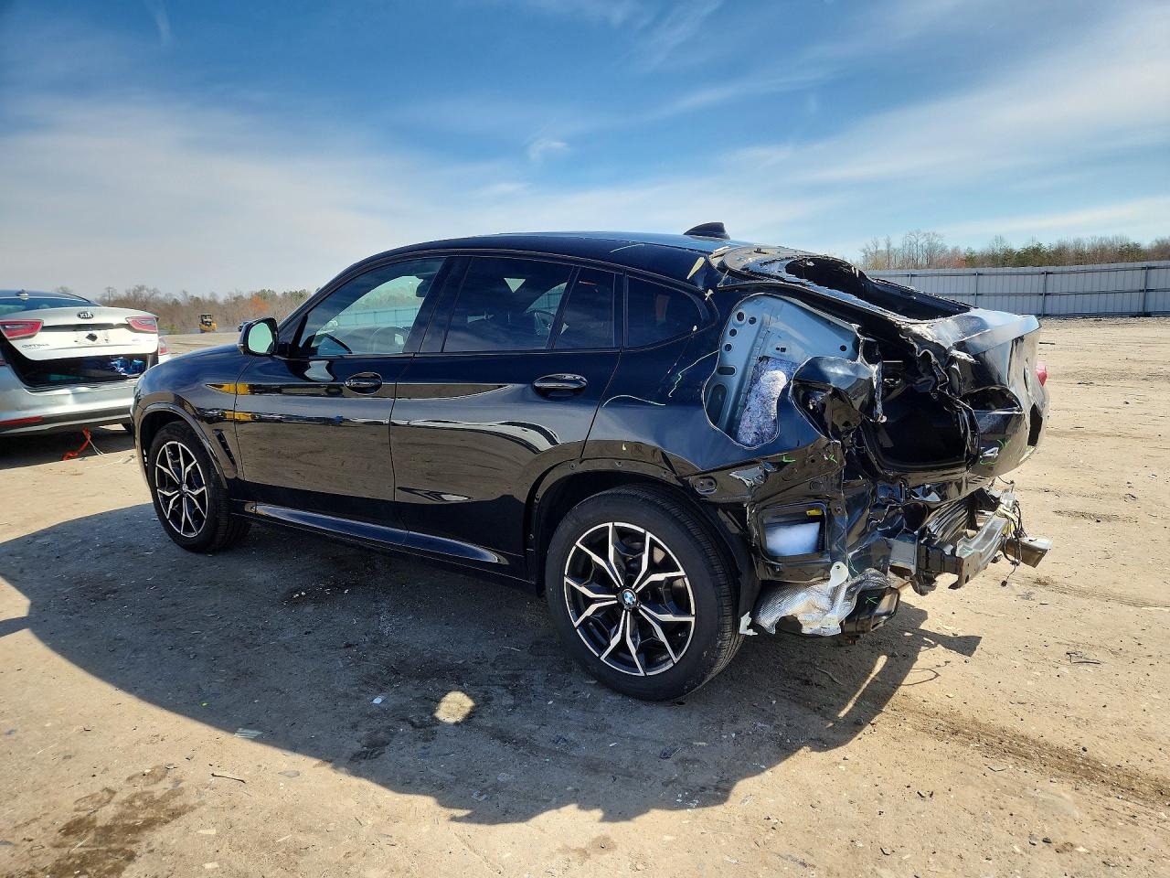 2024 BMW X4 XDRIVE30I photo 3