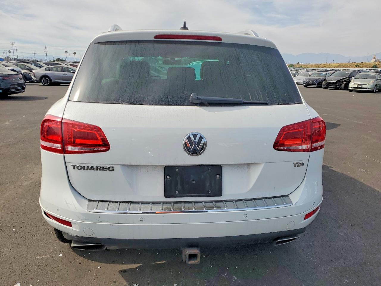 2014 VOLKSWAGEN TOUAREG V6 TDI photo 6