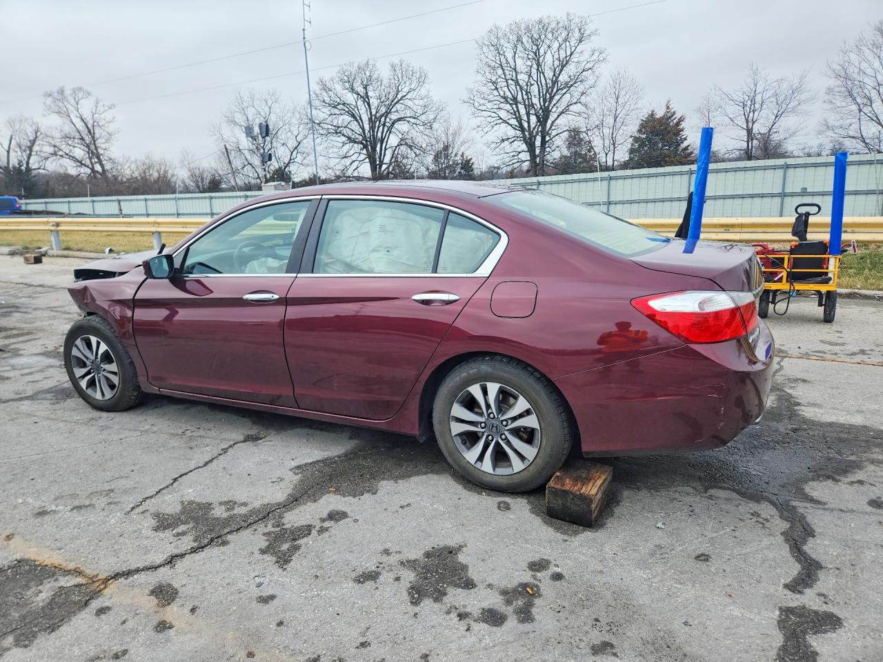 2013 HONDA ACCORD LX photo 3