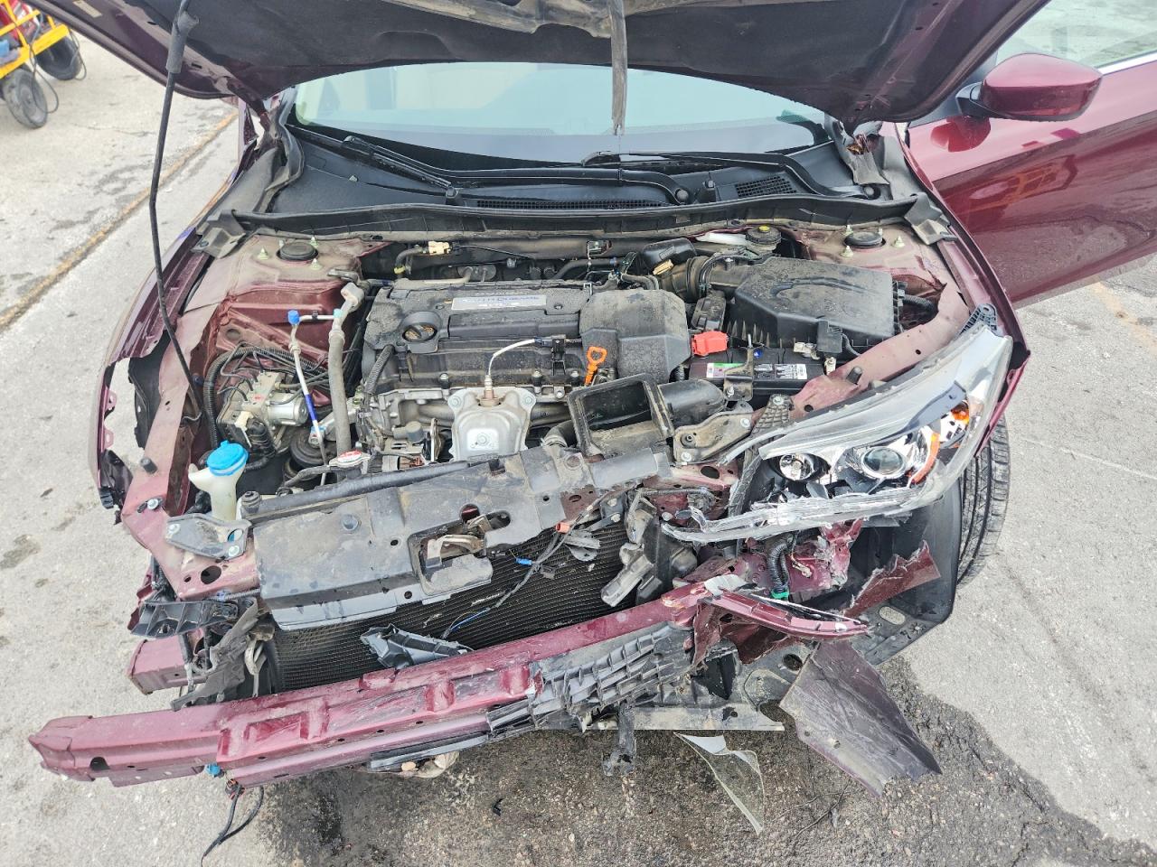 2013 HONDA ACCORD LX photo 21