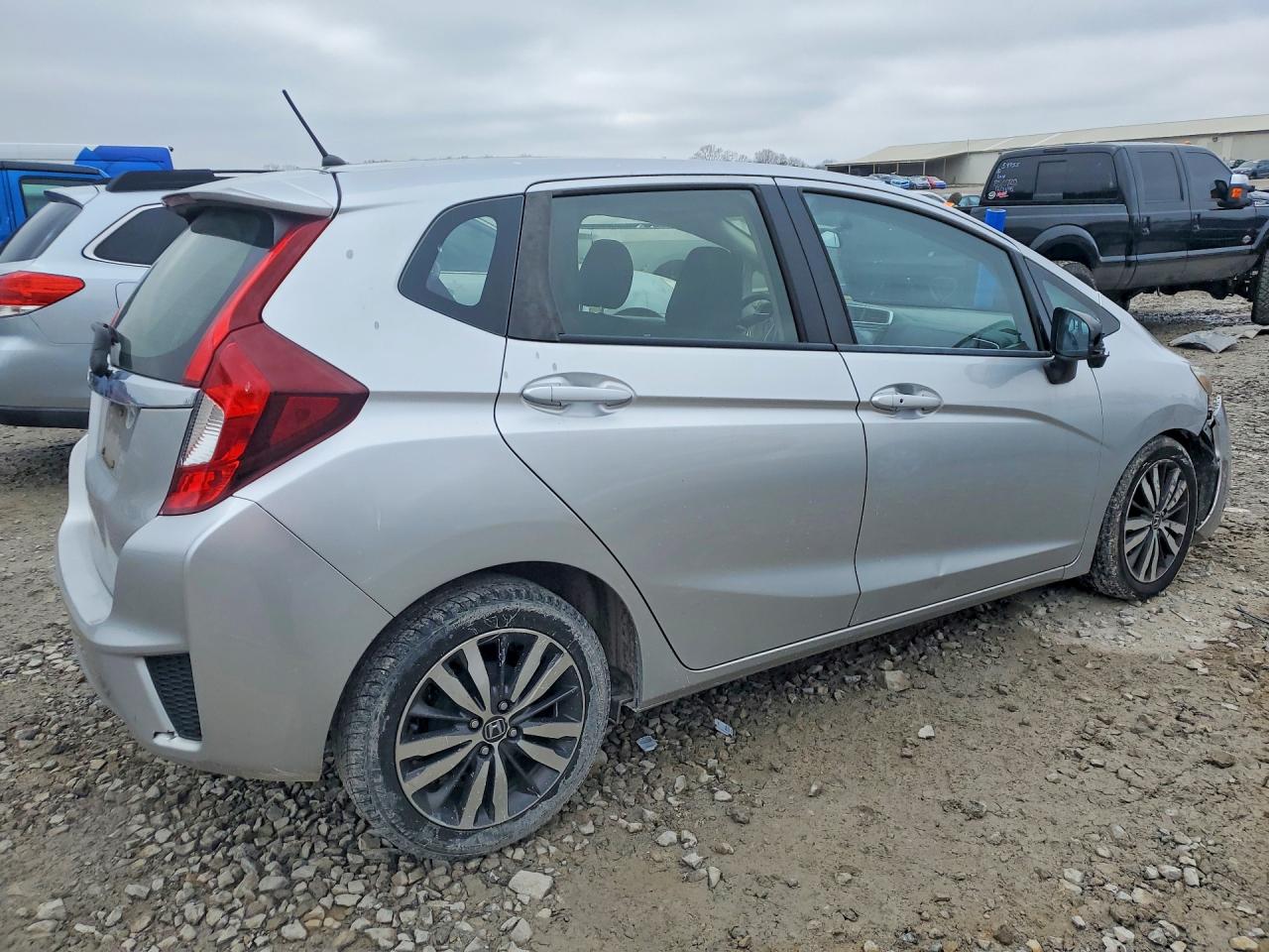 2016 HONDA FIT EX photo 5