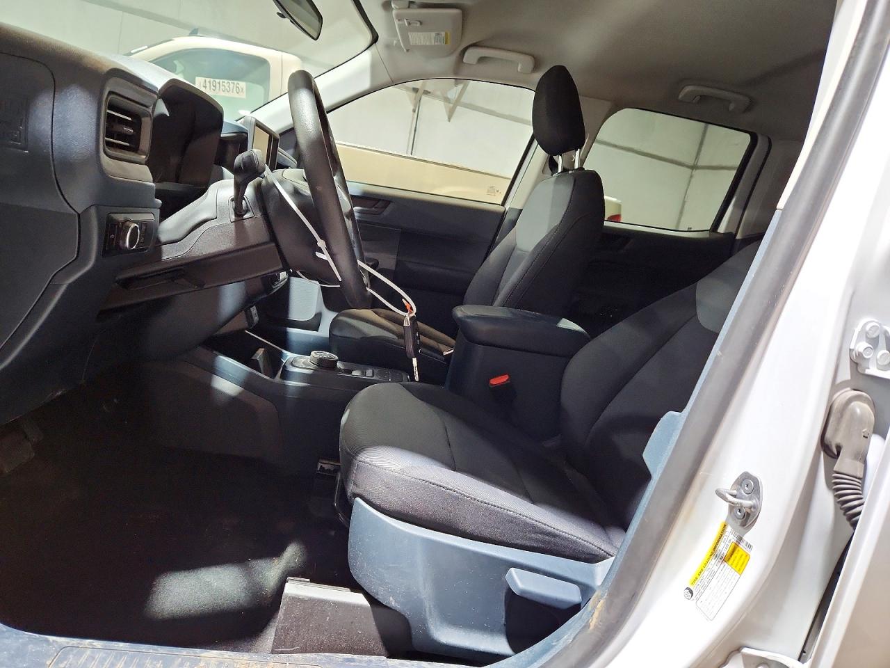 2024 FORD MAVERICK XL photo 13