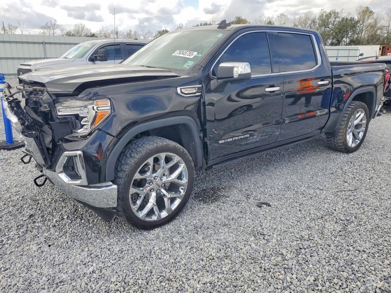 2021 GMC SIERRA