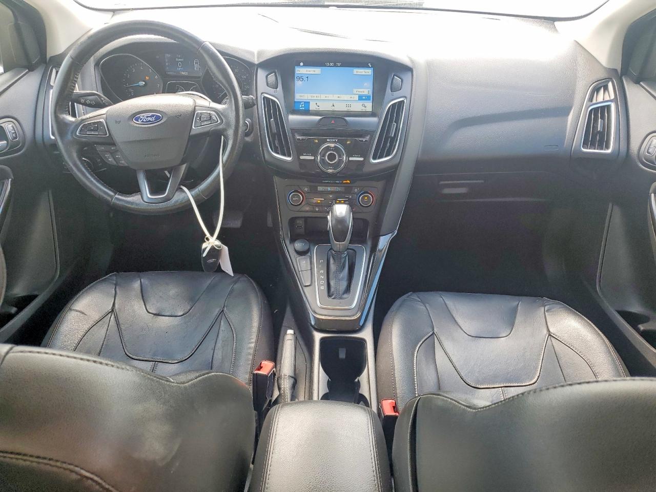 2018 FORD FOCUS TITANIUM photo 8