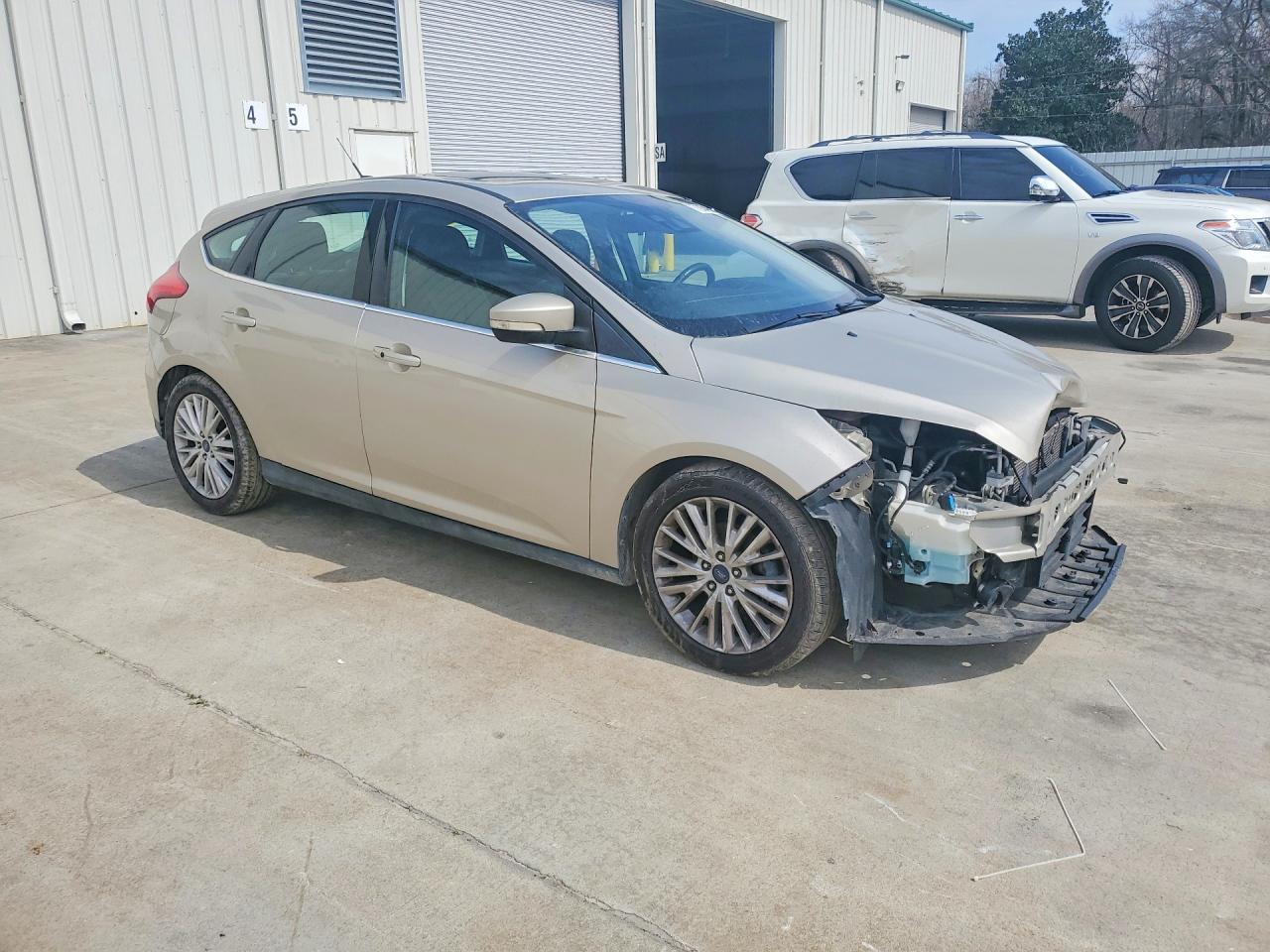 2018 FORD FOCUS TITANIUM photo 4