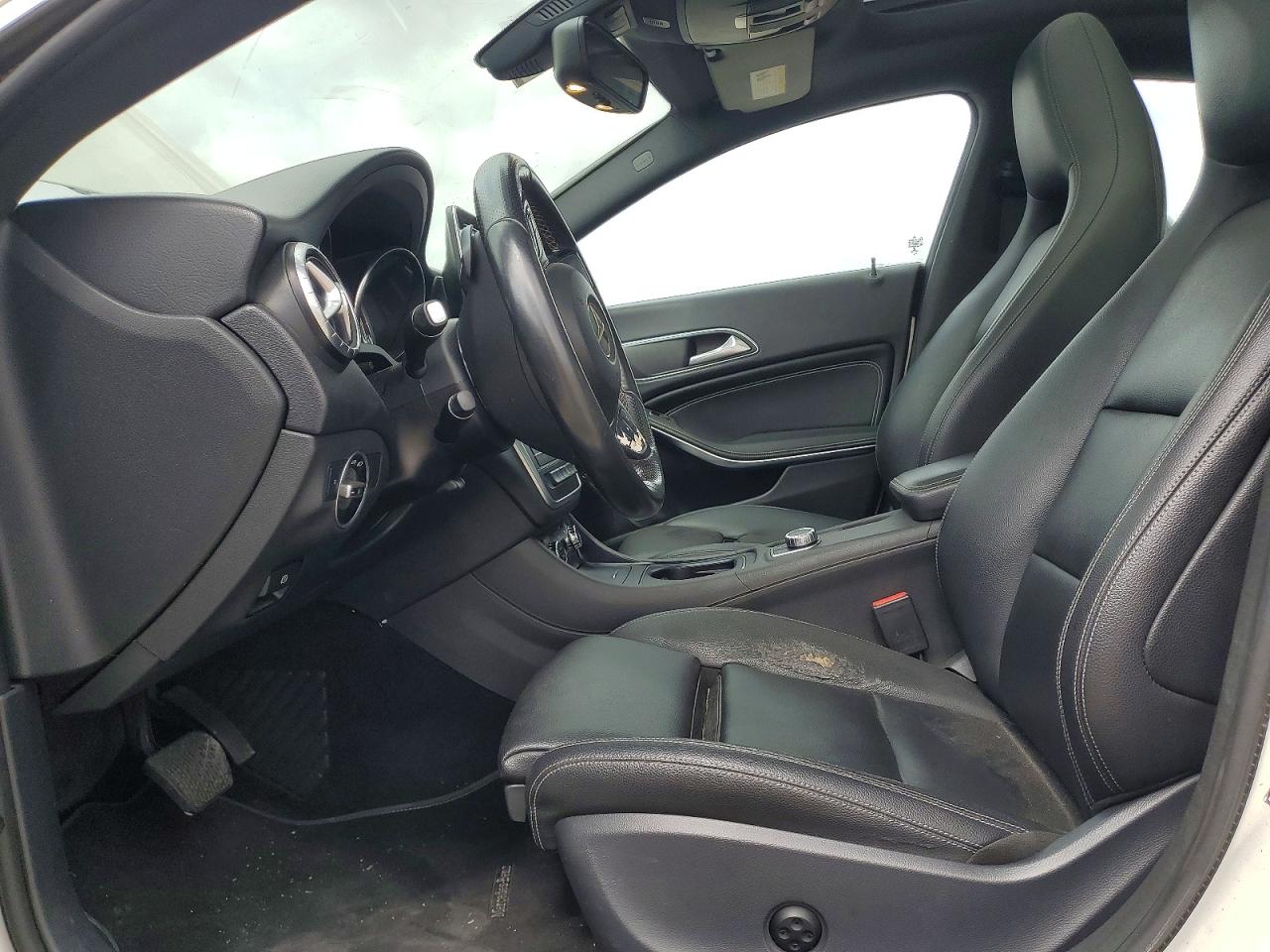 2016 MERCEDES-BENZ CLA 250 4MATIC photo 13