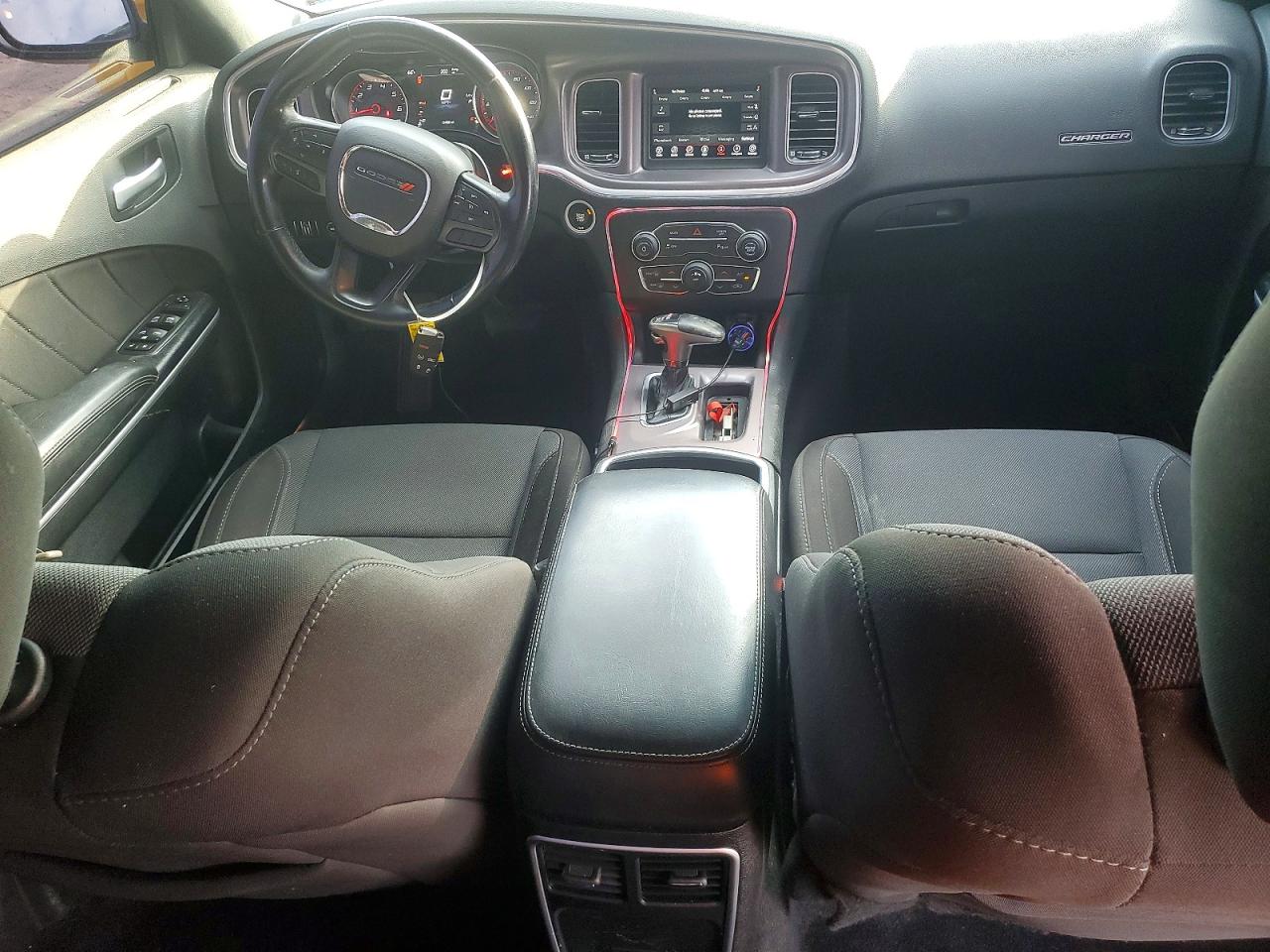 2020 DODGE CHARGER photo 22