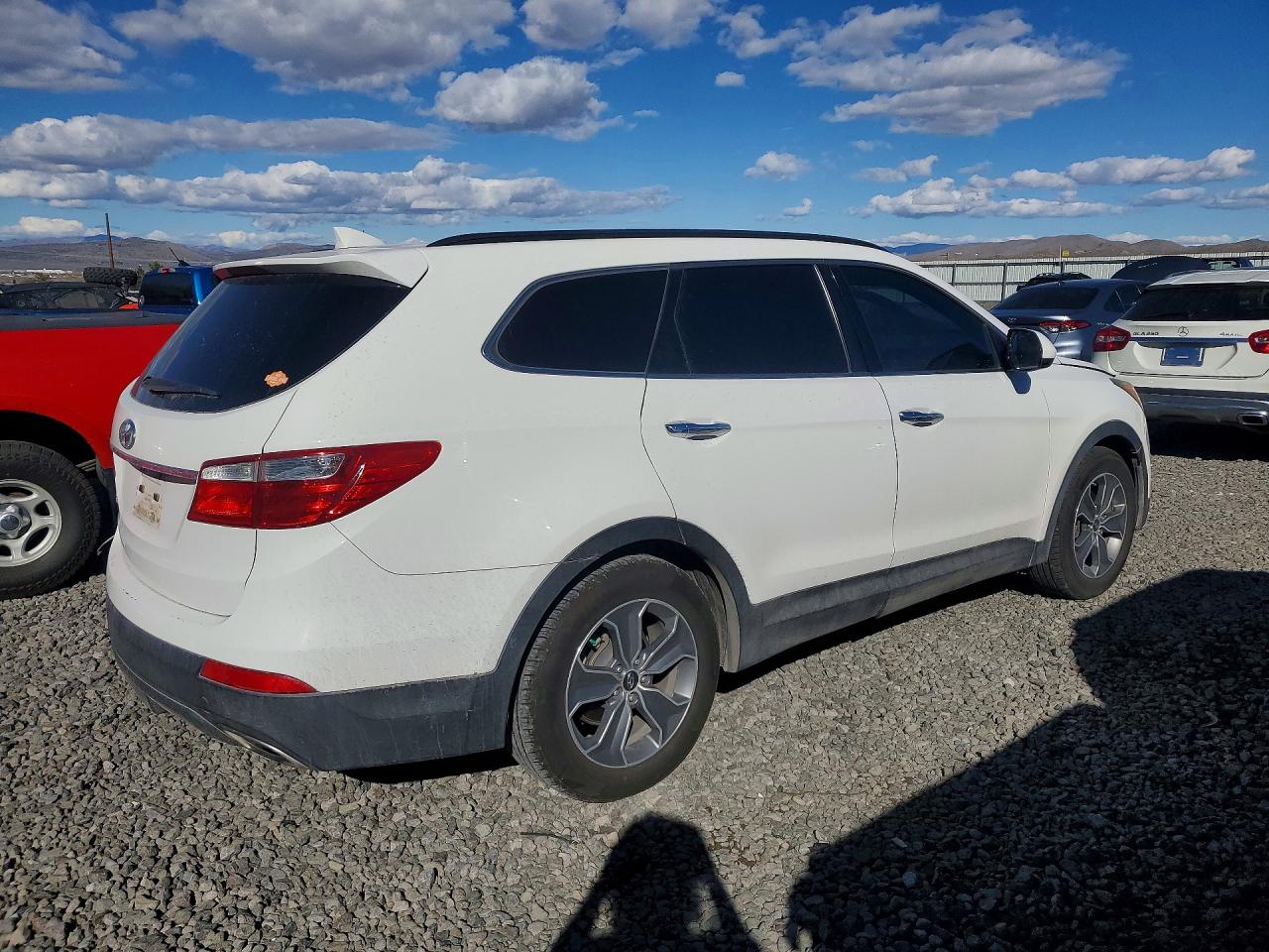 2016 HYUNDAI SANTA FE SE photo 5