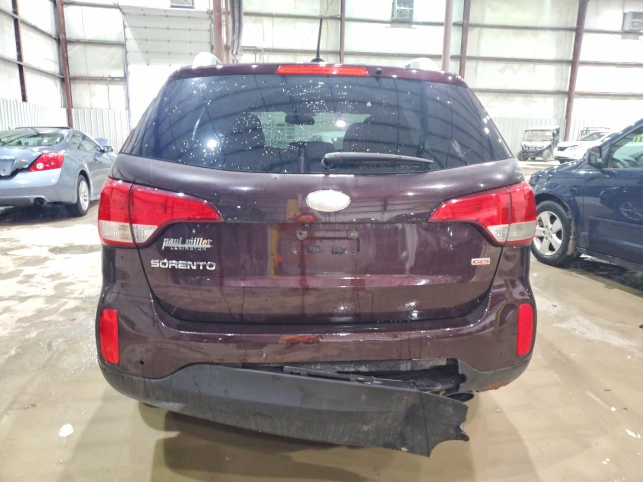 2014 KIA SORENTO LX photo 11