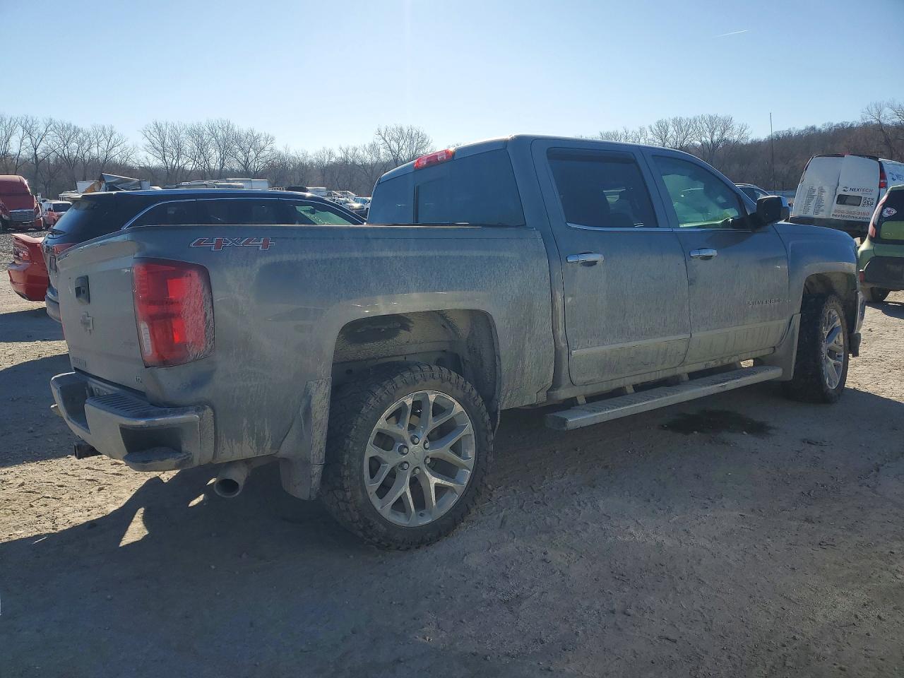 2017 CHEVROLET SILVERADO K1500 LTZ photo 3