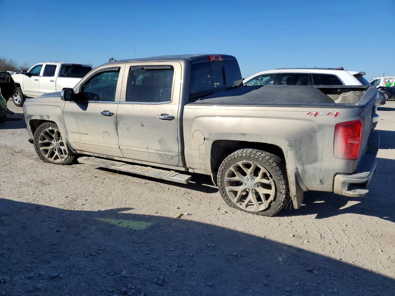 2017 CHEVROLET SILVERADO K1500 LTZ photo 2