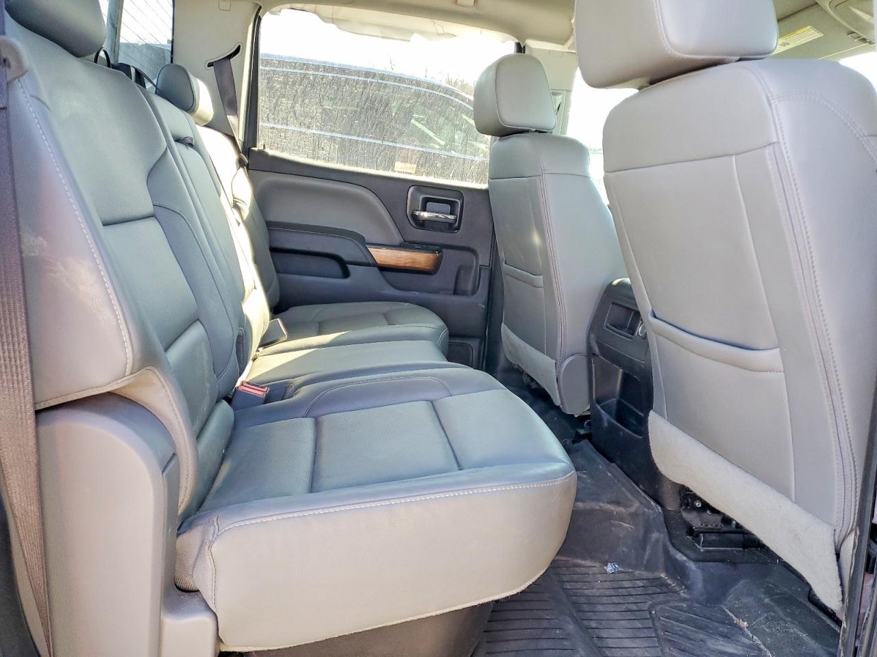 2017 CHEVROLET SILVERADO K1500 LTZ photo 10