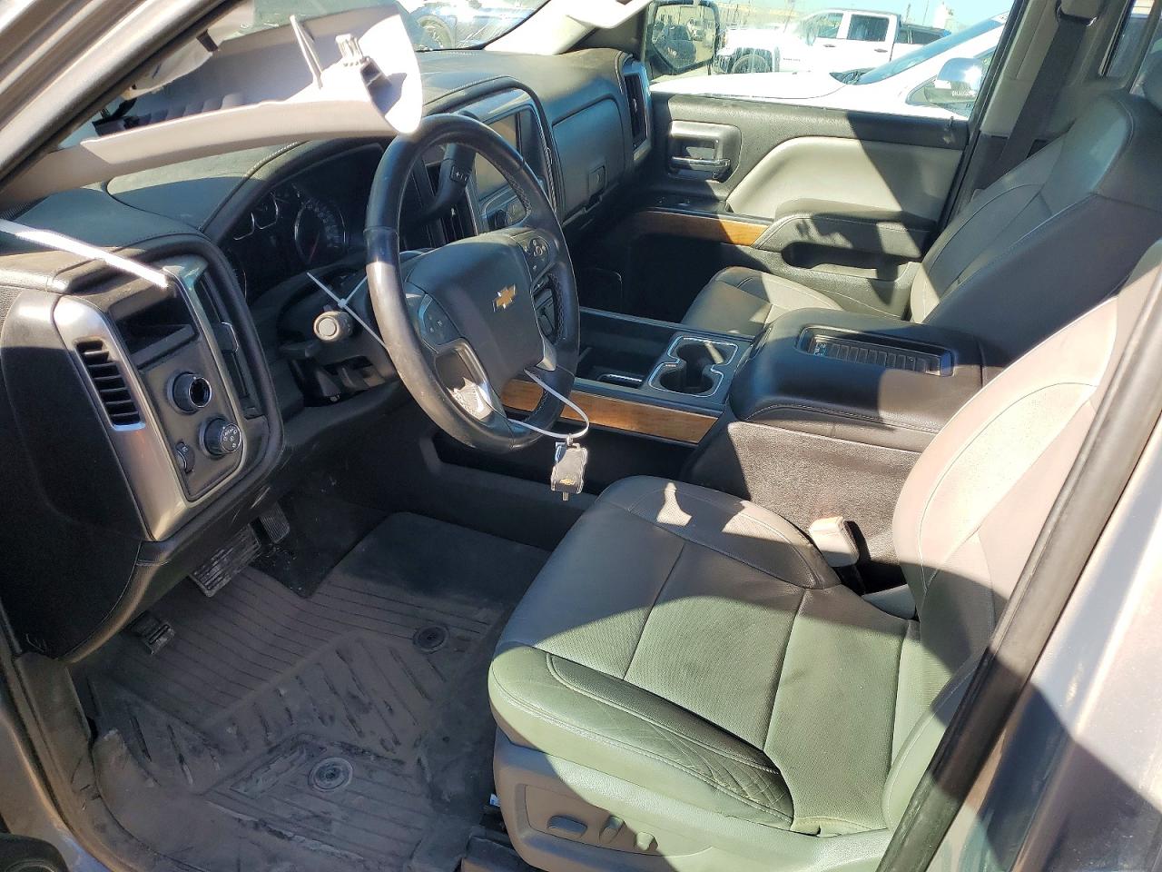 2017 CHEVROLET SILVERADO K1500 LTZ photo 7