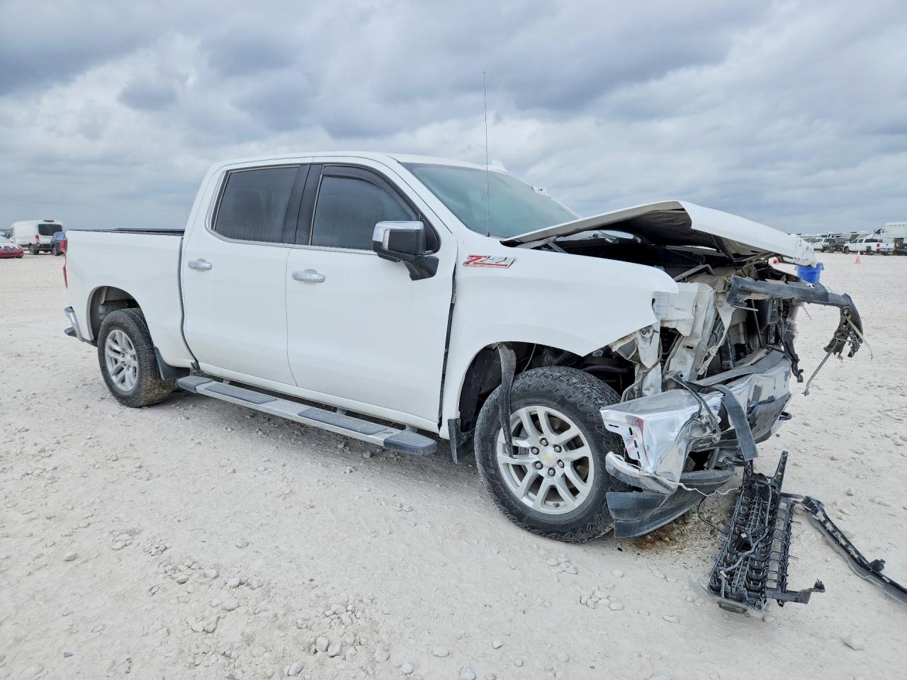 2021 CHEVROLET SILVERADO K1500 LTZ photo 7