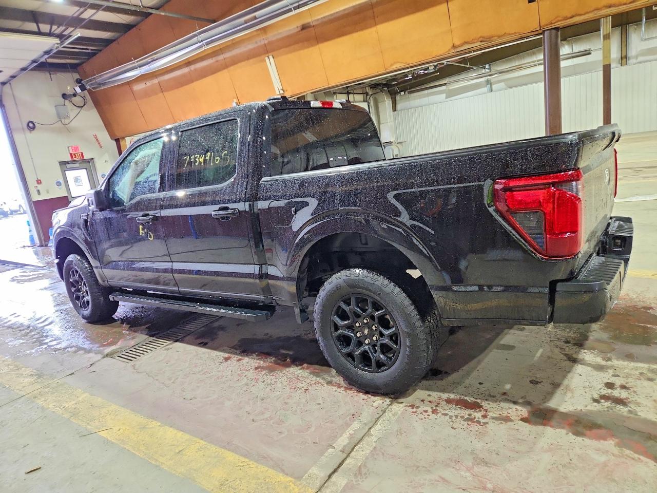 2024 FORD F150 XLT photo 2