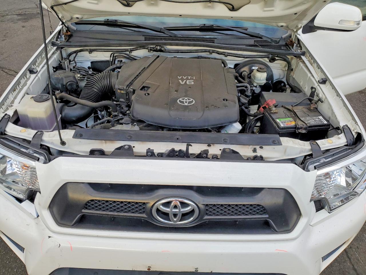 2013 TOYOTA TACOMA PRERUNNER V6 photo 11