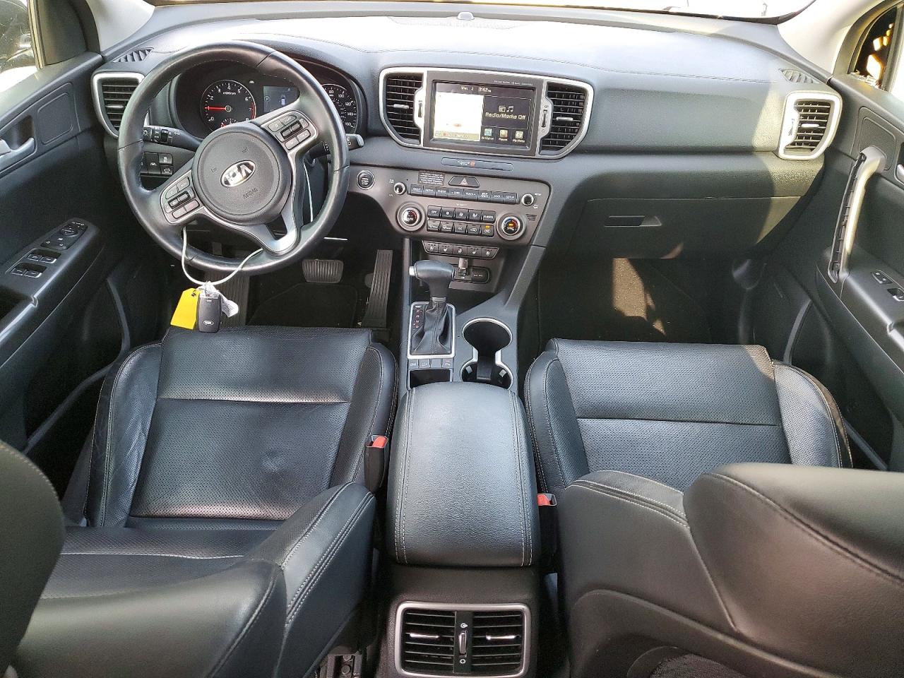 2017 KIA SPORTAGE EX photo 8