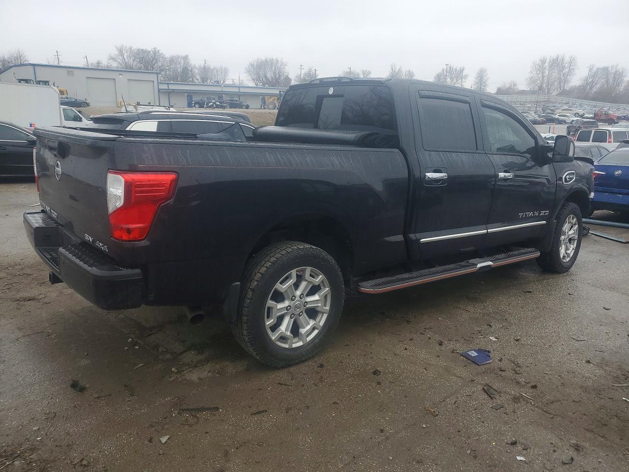 2019 NISSAN TITAN XD SV photo 7