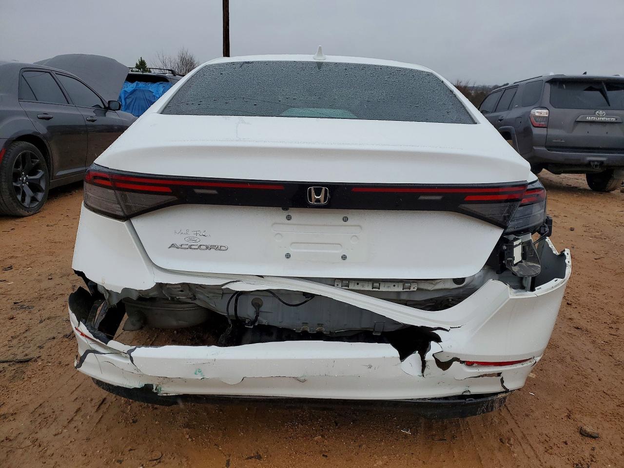 2024 HONDA ACCORD EX photo 11