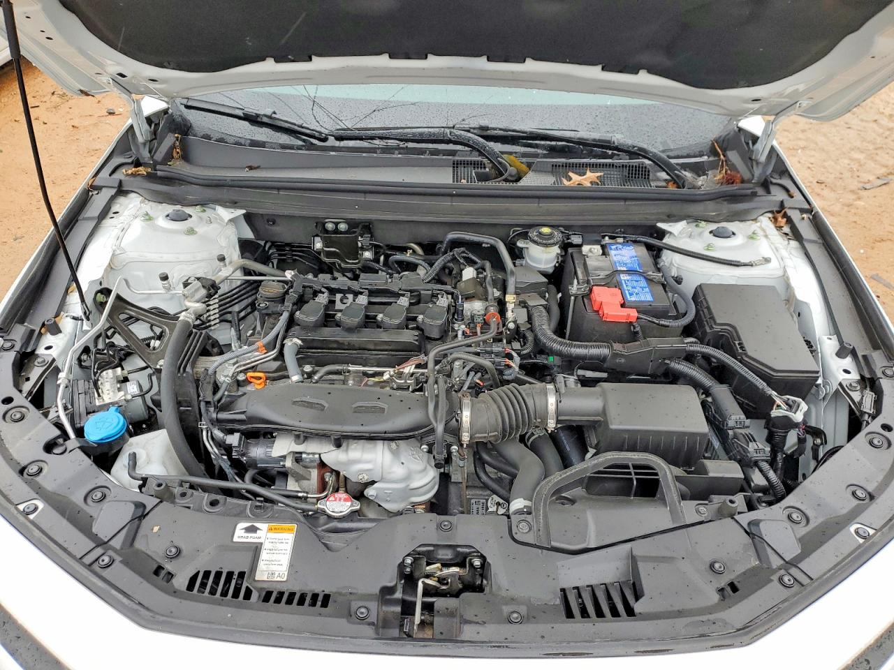 2024 HONDA ACCORD EX photo 21
