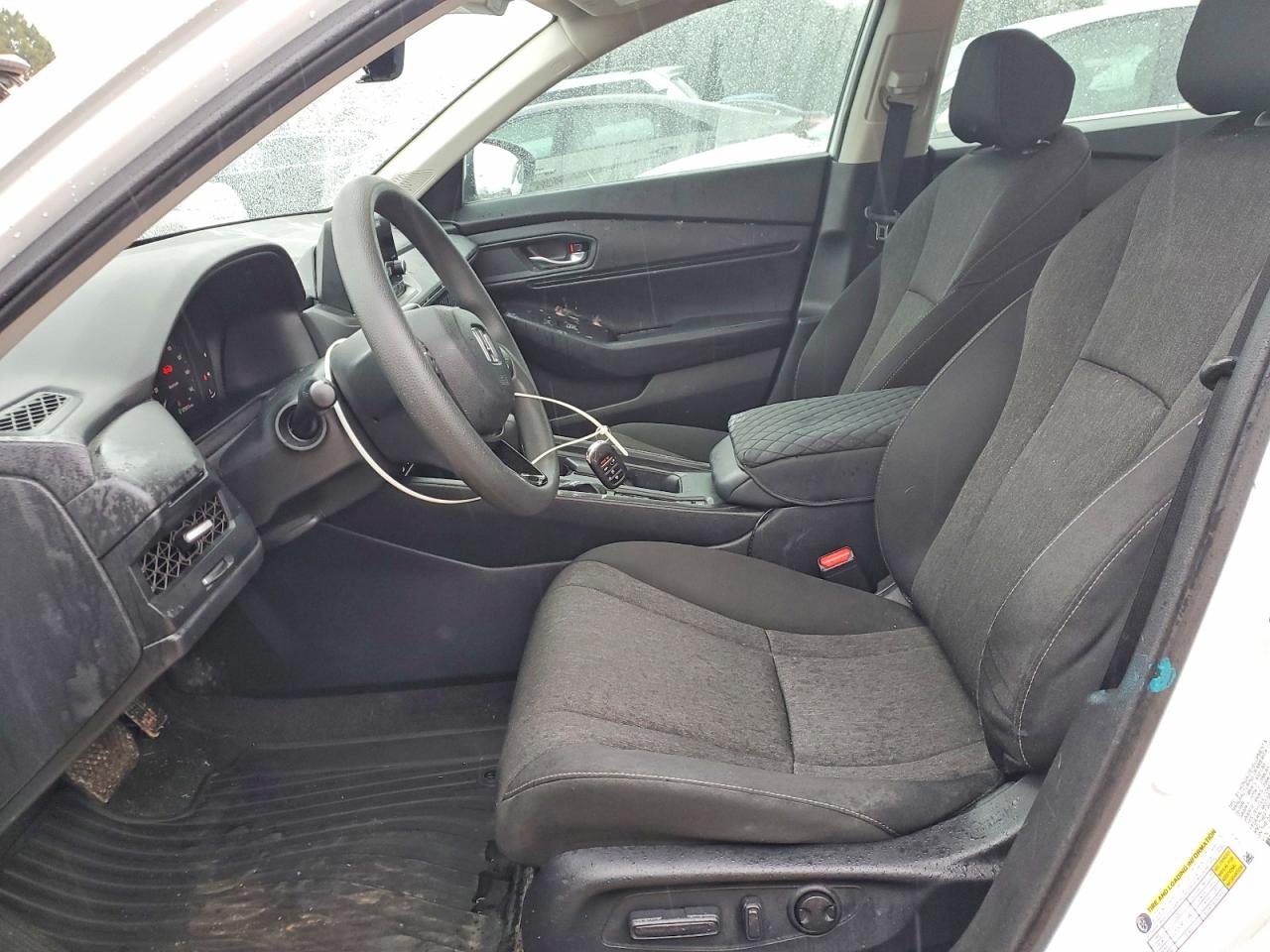 2024 HONDA ACCORD EX photo 13