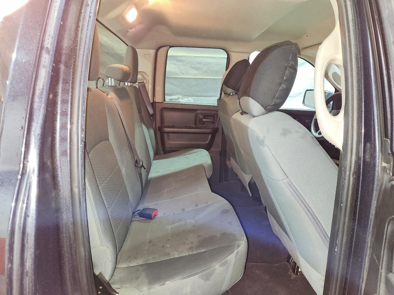 2019 RAM 1500 CLASSIC TRADESMAN photo 19