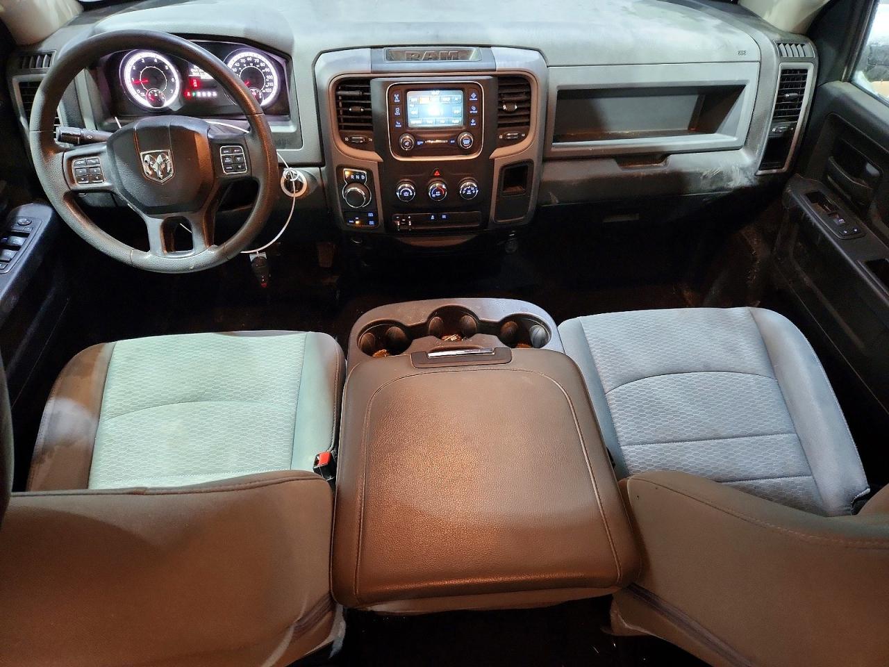 2019 RAM 1500 CLASSIC TRADESMAN photo 15