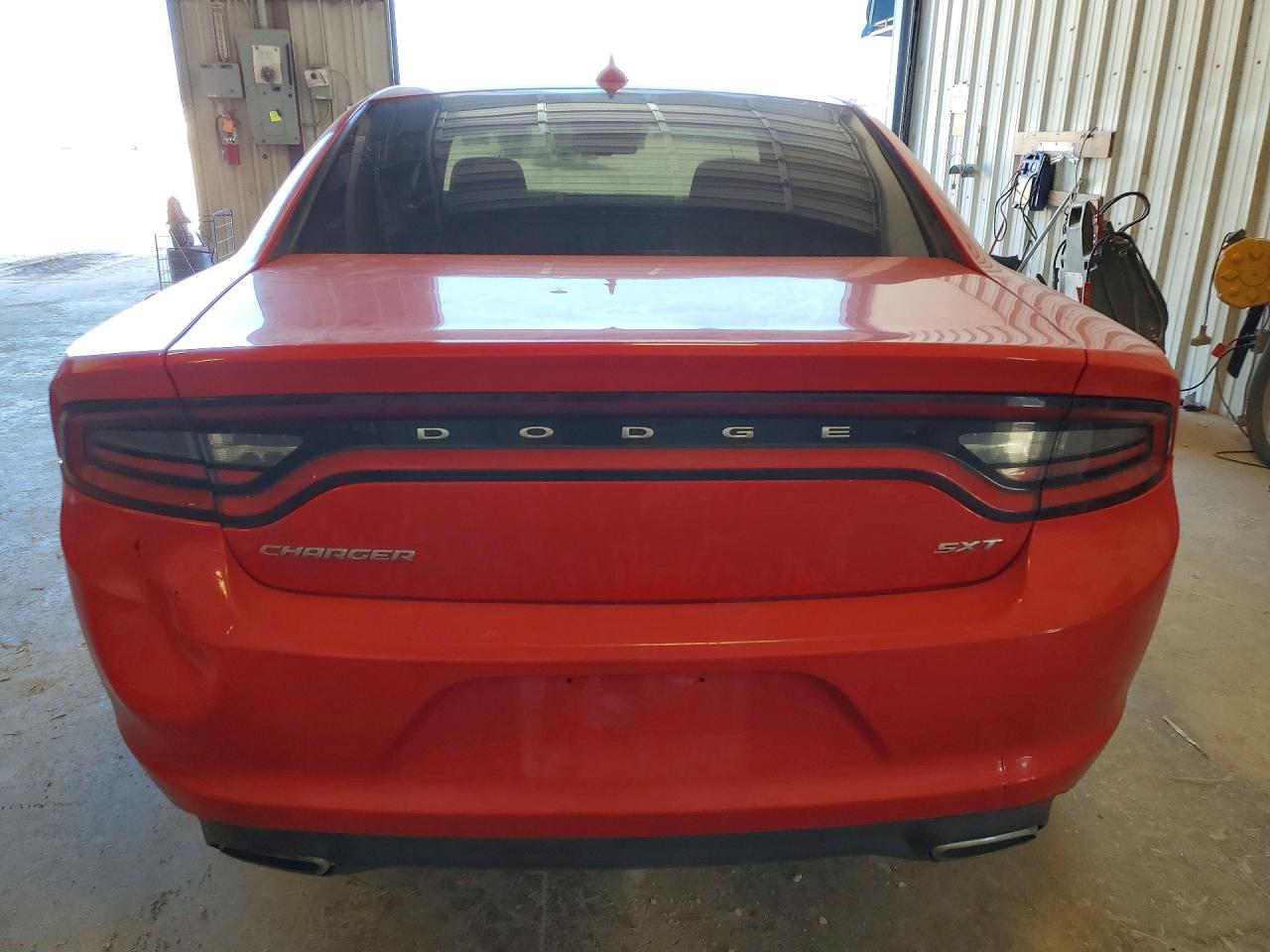 2017 DODGE CHARGER SXT photo 11
