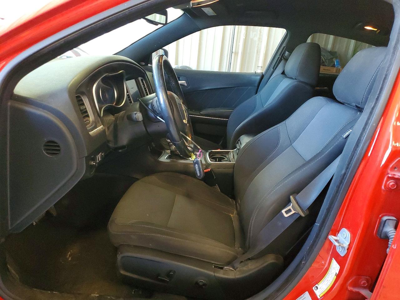 2017 DODGE CHARGER SXT photo 13