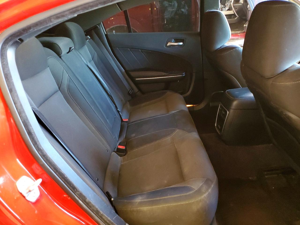 2017 DODGE CHARGER SXT photo 19