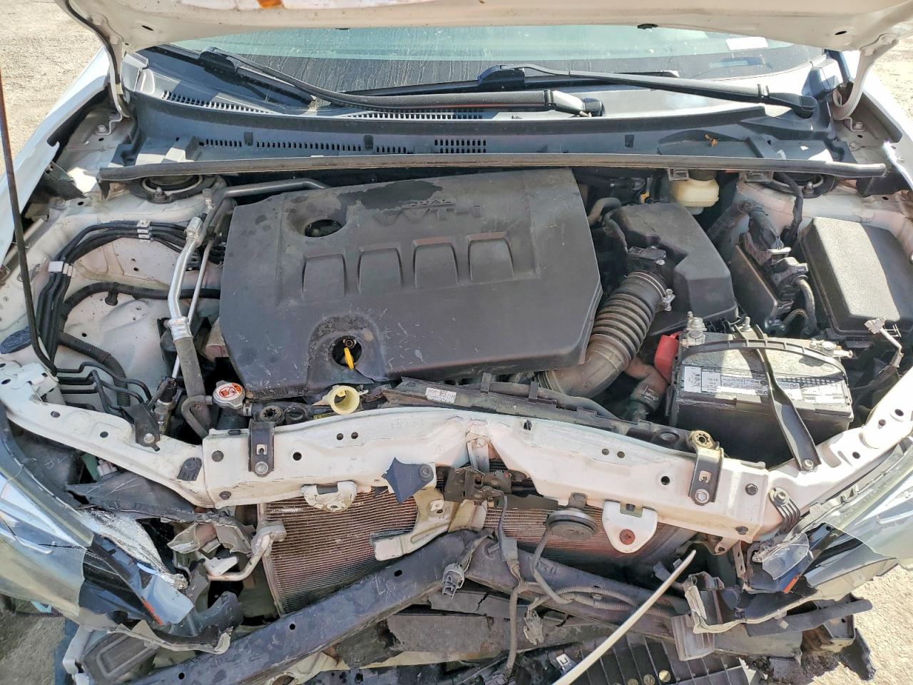 2018 TOYOTA COROLLA SE photo 11